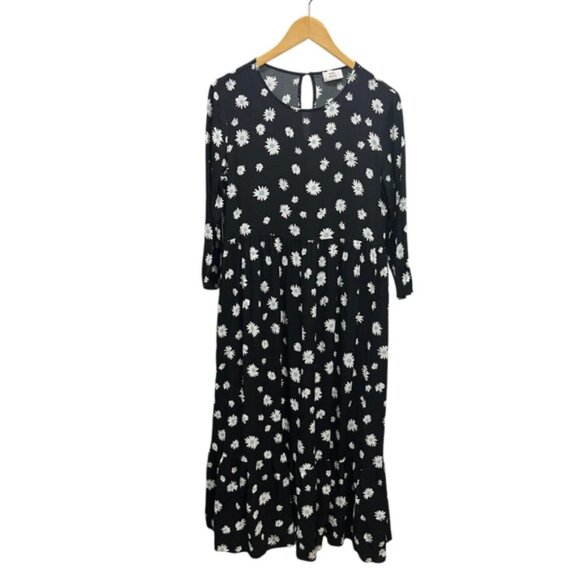 Aritzia ittle oon eartstrings loral idi ress - Picture 4 of 14